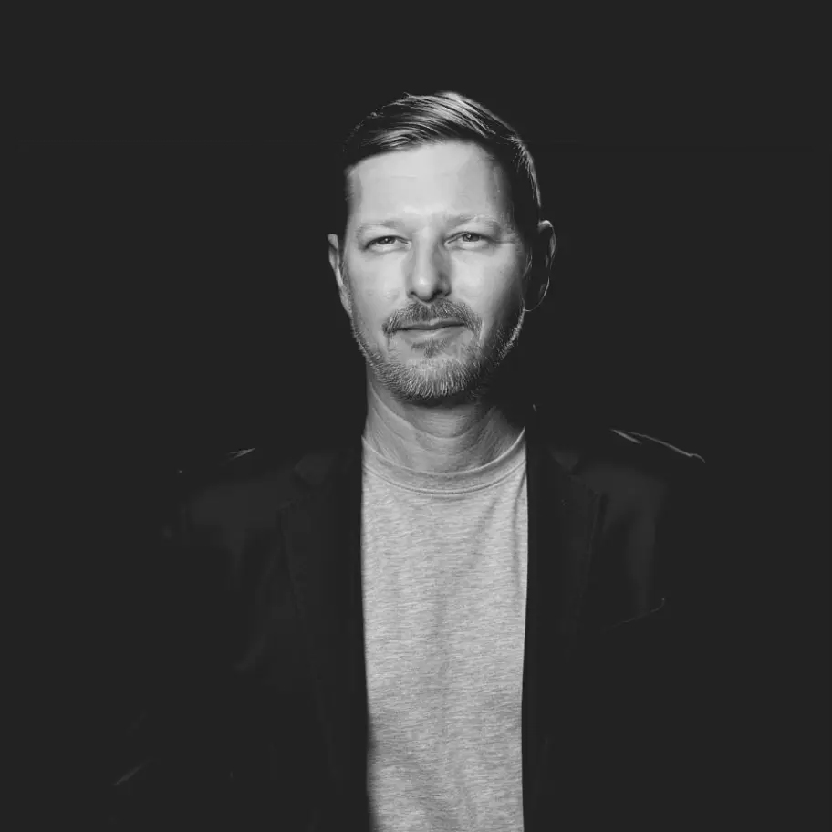 Peter Loebbecke portrait